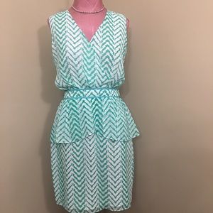 EUC FABLE Green & White size Small Dress